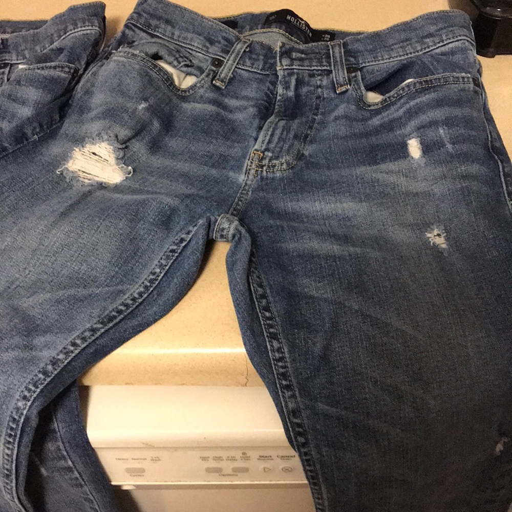 Teen boy Hollister distressed jeans